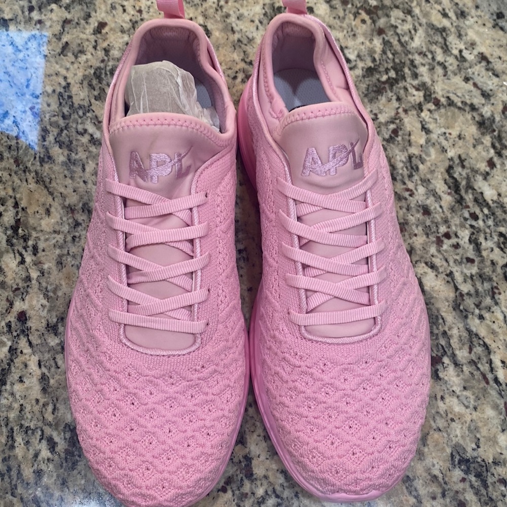APL Techloom Phantom. Women’s 10.5